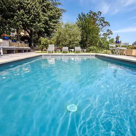 Dom wakacyjny Provencal - Saint Marc *