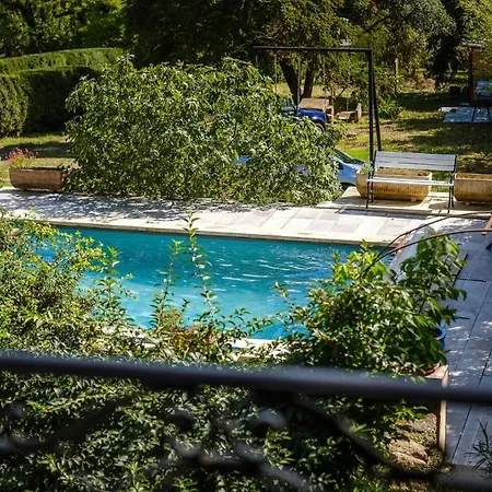 Provencal - Saint Marc Nyaraló *