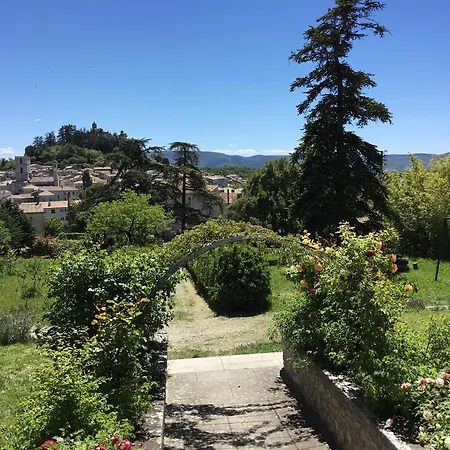 Provencal - Saint Marc Nyaraló *